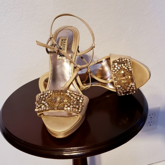 BADGLEY MISCHKA SHOES. - Picture 2 of 14